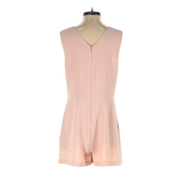 Bcbgeneration Solid Light Pink Tank V Neck Mini Jumpsuit Romper 10 Medium - Picture 2 of 4
